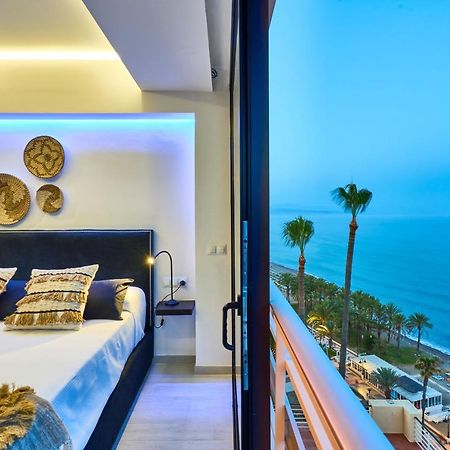 Savanna Beach. Amazing Apartment With Jacuzzi Torremolinos Buitenkant foto